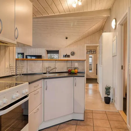 Arnkil - 700m From The Sea In Western Jutland By Interhome *