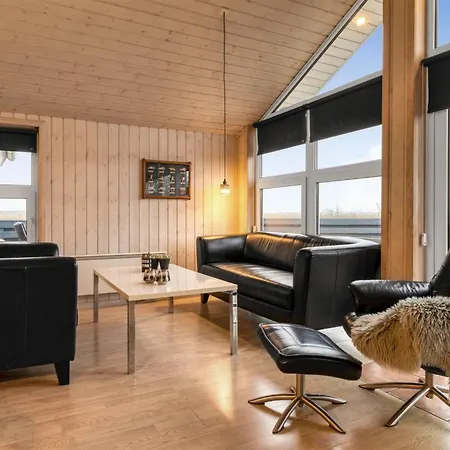 Holiday home Arnkil - 700m From The Sea In Western Jutland By Interhome Lakolk
